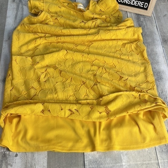 MONTEAU golden yellow flutter cap sleeve dress. Fully lined. Size medium. EUC - Picture 10 of 11